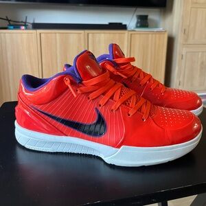Undefeated × Nike Kobe 4 Protro 'Team Orange'